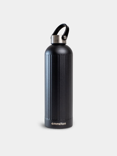 emméton hydration container / water bottle. 750ml. Black