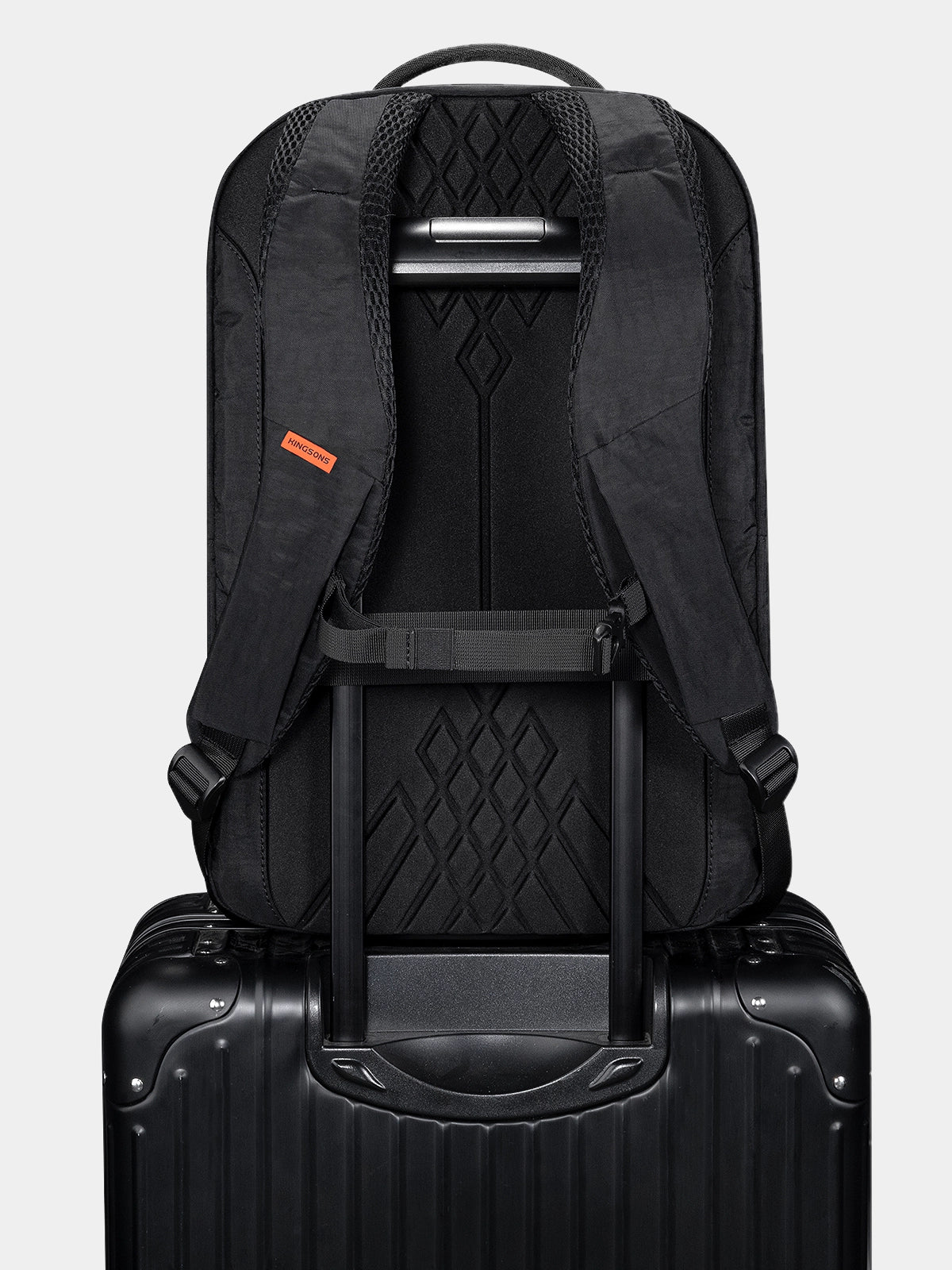 Rides on your suitcase