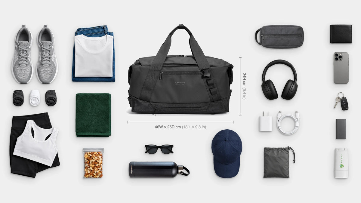 What fits inside the Flex Convertible Duffel 27L: Shown: shoes, socks, gym kit, jeans and t-shirt, towel, cap, packable laundry bag, toiletry bag, deodorant, headphones, charger and cable, power bank, emmèton Thermo Bottle 750ml, snacks, sunglasses, wallet, keys, phone.
