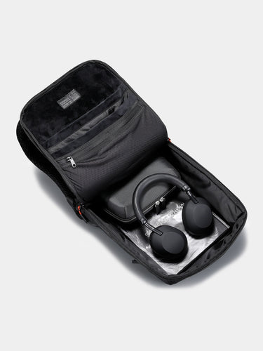 Urban Commute Bundle: 17.5L Slim Laptop Backpack + 1.5L Tech Pouch